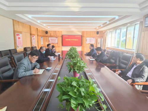 郑州市第六初级中学召开食堂供餐分析研判座谈会